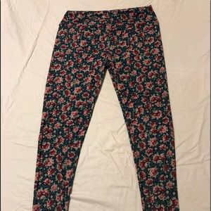 Lularoe leggings tall & curvy